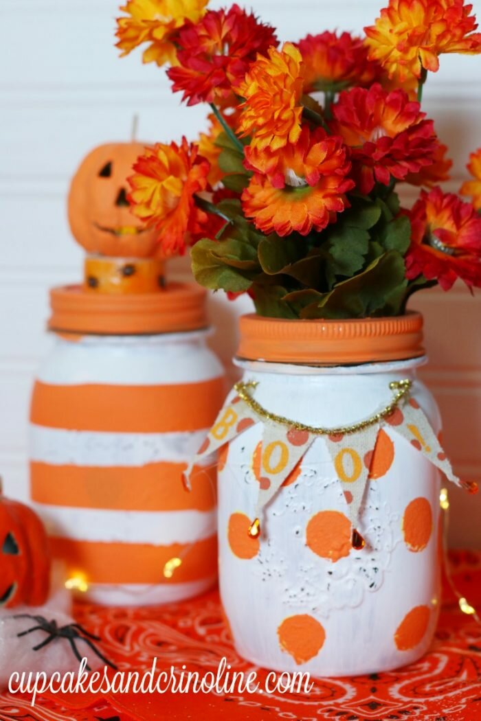 Halloween-Polka-Dot-Mason-Jar-vase-from-cupcakesandcrinoline.com_-700x1050