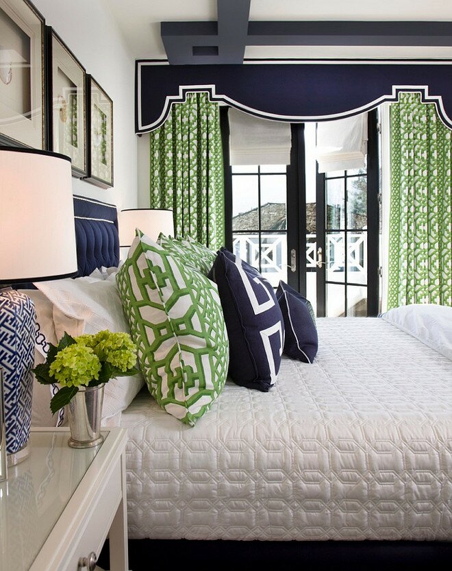 Navy-and-Green-Bedroom.-Gorgoeus-bedroom-with-navy-and-green-decor.-Bedroom-Navy-Green-Decor